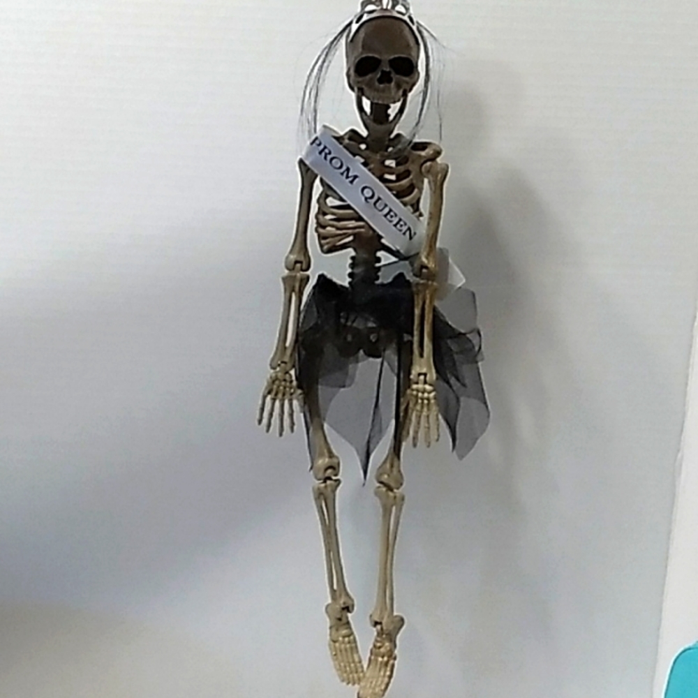 Halloween Skeleton Prom Beauty Queen Decor 16"